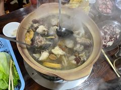 -威邵鸡煲(西华路总店)