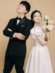 -光阴的故事婚纱摄影(苏州店)