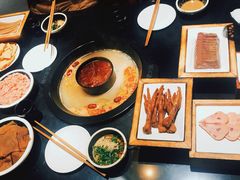 -重庆古老火锅