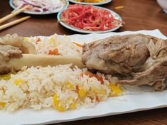 -西部哈哈特色抓饭