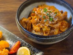 咸辣泡菜牛肉饭-顶屋咖喱(街道口总店)