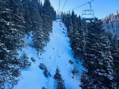 -丝绸之路山地度假区滑雪场
