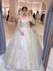 -Color卡诺婚纱礼服馆(南京严选店)