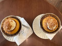 -Café Monson