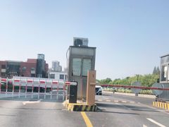 -骏丰·嘉天下-停车场