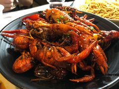 -巴厘龙虾·榜首油焖大虾(音乐学院·沿江酒馆店)