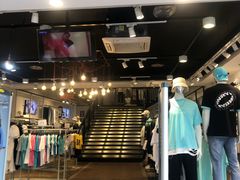 -三福时尚(三峡广场华夏银座店)