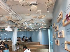 -猫的天空之城概念书店(北戴河蔚蓝海岸店)