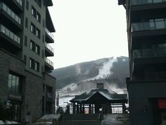 -中旅松花湖滑雪场