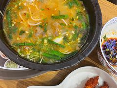 状元金汤肥牛过桥米线-妈妈故事米线(市府恒隆店)