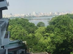 -杭州香格里拉饭店