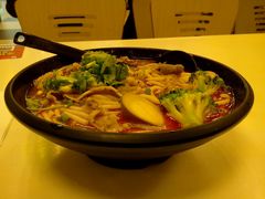 -鑫花溪牛肉米粉(凤凰街创始总店)