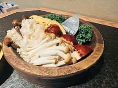 -三出山火锅(万象天地店)