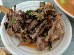 -知一馨香熏肉大饼(抚顺石化大学店)