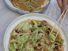 -一口猪海鲜浑锅·东北家常菜