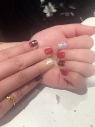-手牵手美甲