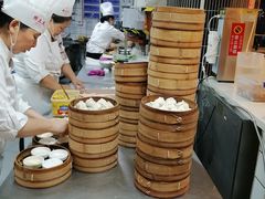 -馋三尺蟹粉小笼(人民广场店)