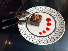 -LES ELITES 英集荟(南京西路店)