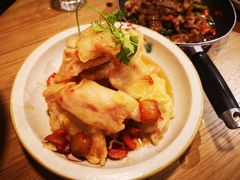-山楂树融合菜餐厅