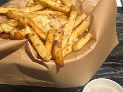 -LES ELITES 英集荟(南京西路店)