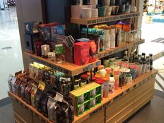 零售区-星巴克(广州中华广场B1层店)