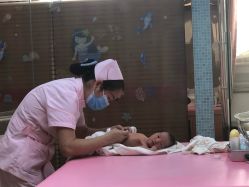 -堃腾月子会所