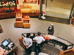 零售区-星巴克(迪士尼小镇店)