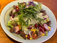 岩火牛肉沙拉-LUCCA卢卡西班牙海鲜饭(远洋广场店)