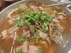 -谢老五跷脚牛肉·非遗传承店