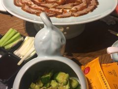 -三人行骨头王火锅(长寿店)
