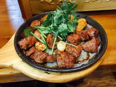 -老东镇啤酒屋海鲜加工·蒸汽海鲜·海鲜烧烤(台东店)