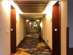 -中铁花水湾温泉酒店(大邑店)