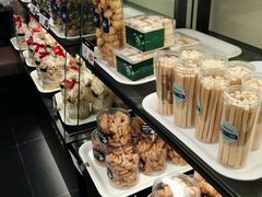 -隐涵·面包·生日蛋糕(民生广场店)