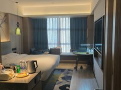 -美豪丽致酒店(西安高新区南二环丰庆公园地铁站店)