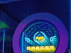 -路边边.炒菜烧烤.音乐餐厅(良乡长虹店)