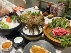 -红鼎豆捞·非遗鲍皇汤火锅(宝丰路店)