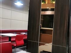 大堂-南城香·饭香串香馄饨香(富丰桥店)