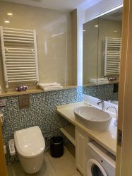 -海豚湾高端月子会所(黄浦店)