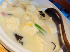 土家手掰柴火豆腐-吃饭皇帝大(解放西路店)