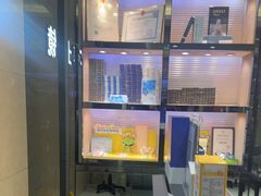 -博士眼镜(沙井京基百纳广场店)