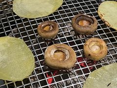 -铭牛烧肉·和牛海鲜自助(高新月牙湖店)