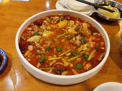 泡椒仔兔-易老妈蹄花.特色川菜(人民公园总店)