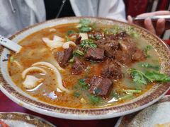 -金杨拉面王小吃面馆·牛三宝面·红烧牛肉粉