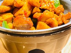塔鸡煲-曼泰·泰餐(京华城店)