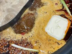 -生活如沸·顺德水牛奶火锅(大学路店)