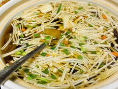 一品菌汤-丰收日·小海鲜·沪上家宴(顾村正大店)