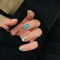 -手牵手美甲