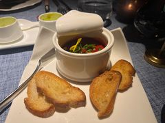 -弦月窗LUNETTE BY AMANDA(复兴路店)