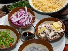 -聚首堂·特色小吃·肘子·炙子烤肉烤串(什刹海德胜门店)