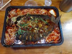 -老东镇啤酒屋海鲜加工·蒸汽海鲜·海鲜烧烤(台东店)